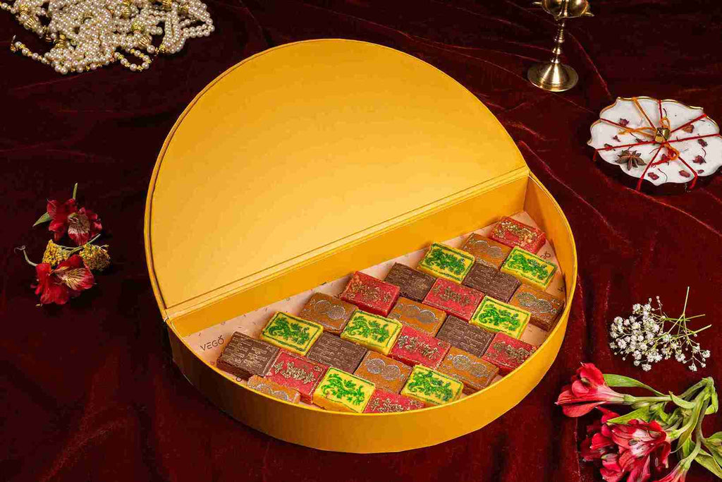 Mithaas Curve Box